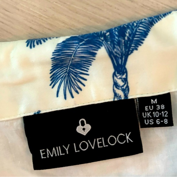 Eye-catching Emily Lovelock sundress - Picture 5 of 5